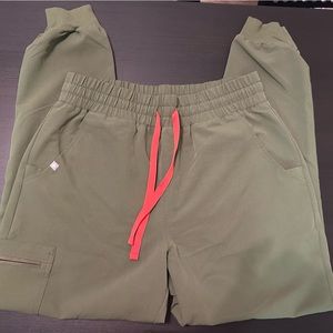 FIGS - Dark Olive- Jogger scrub pants - MEDIUM